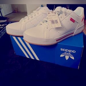 Adidas Court Tourino Vivid Red & White - Size 10.5